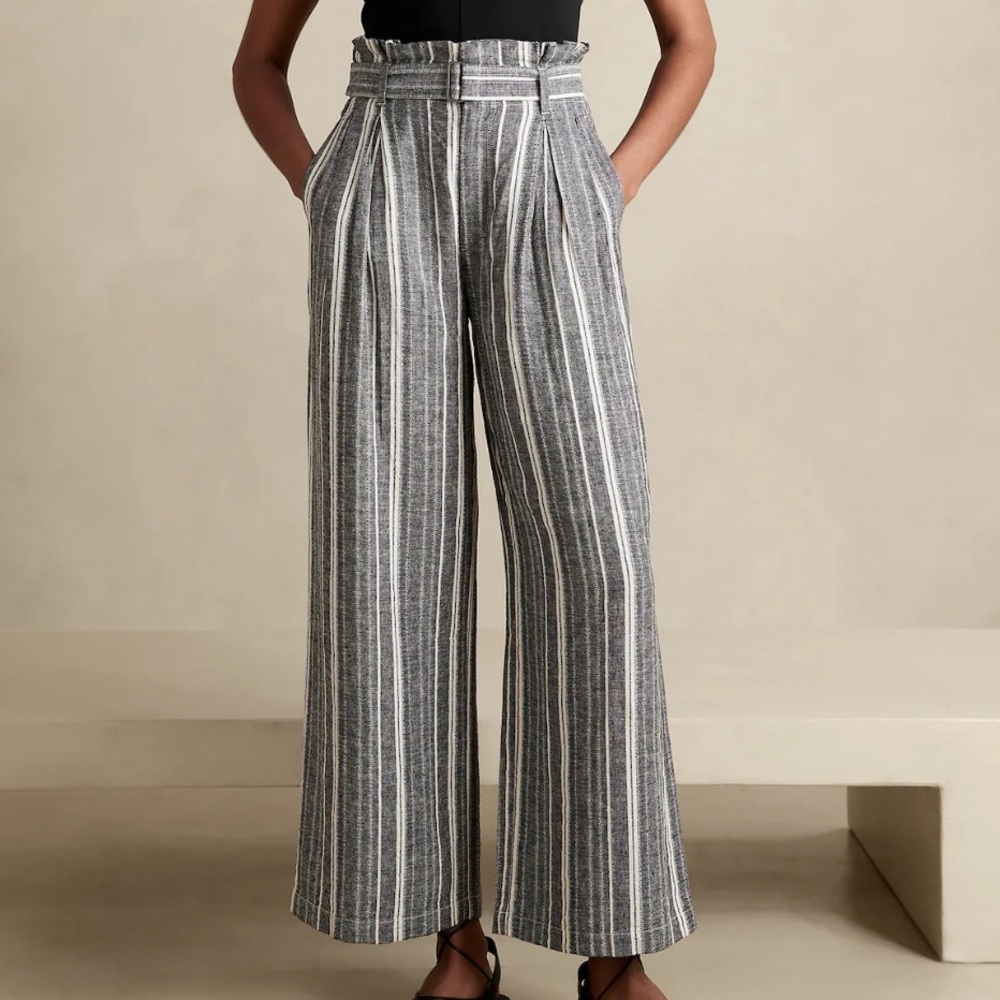 LINEN-BLEND PAPERBAG PANT - Banana Republic - Size 4 - New with tags